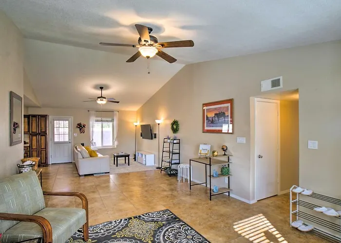 Near Golf & Entertainment! Family Getaway Holiday home Gilbert